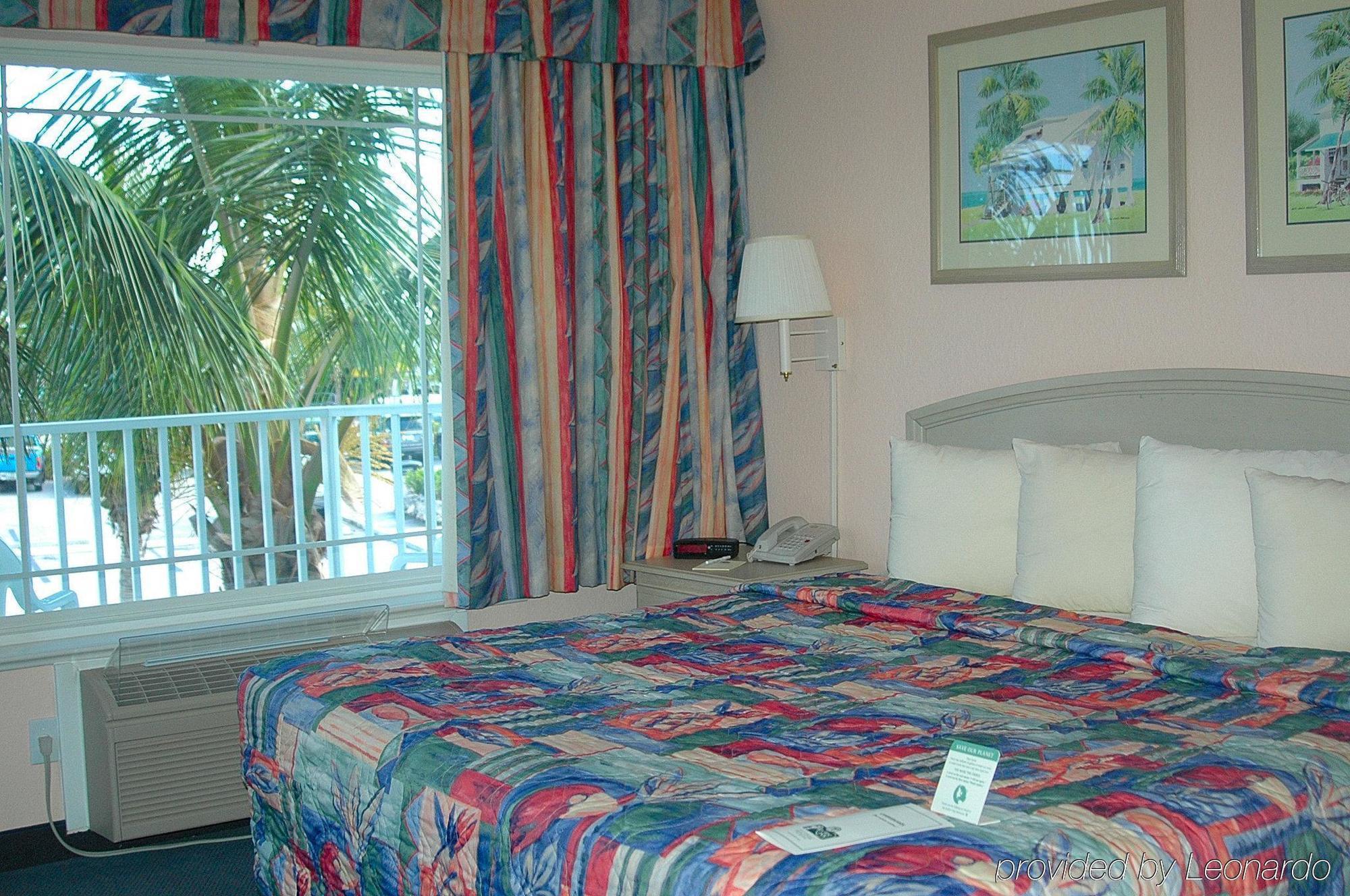Capt Hirams Resort Sebastian Cameră foto